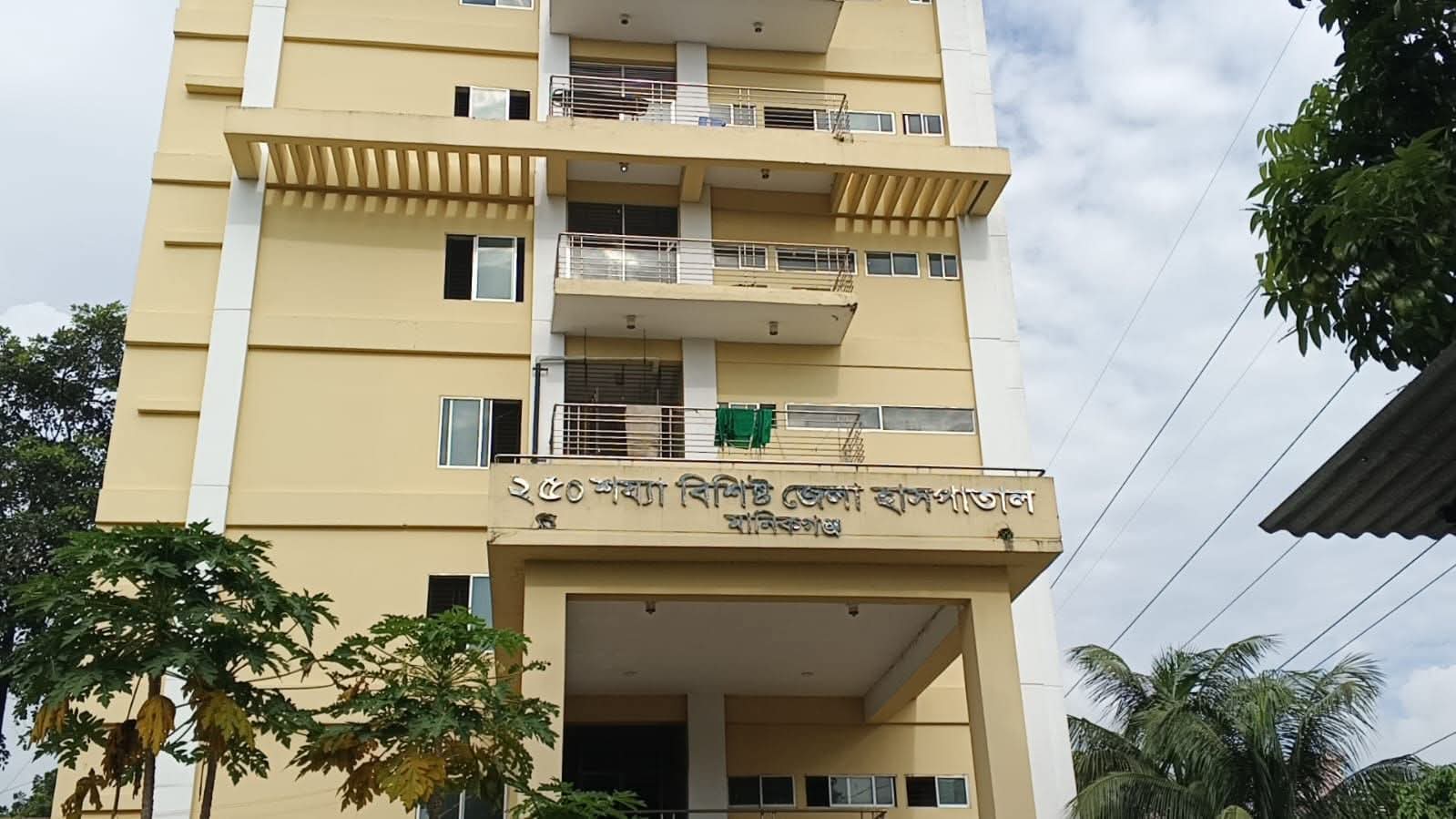 মানিকগঞ্জে এক গৃহবধূকে ধর্ষণের অভিযোগে দুই আনসার সদস্য গ্রেপ্তার